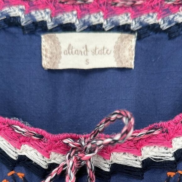 Altar'd State Blue Boho Lightweight Tassel Floral Embroidered Small Blouse NEW - Picture 2 of 7